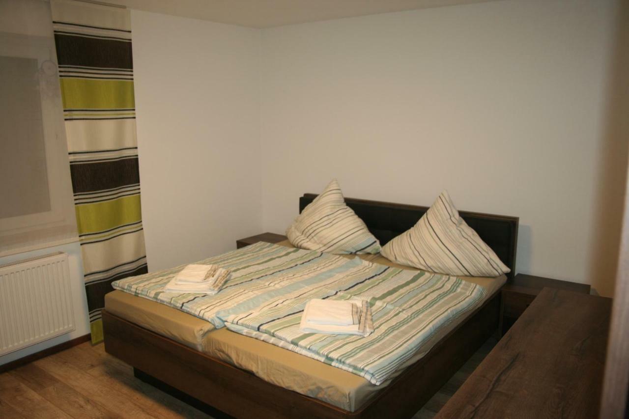 Privat Unterkunft Schreiber Winterbach  Exterior photo